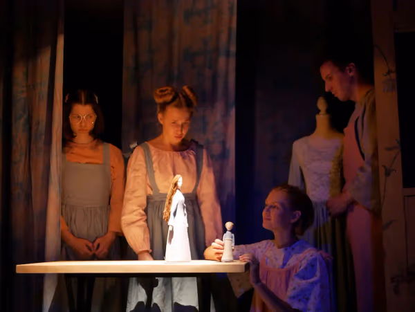 Cinderella — Photo 11 of 19